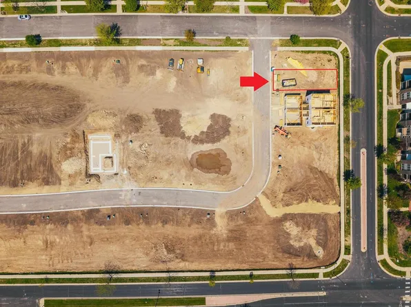 2815 Crinkle Root Drive #2, Fitchburg, WI 53711