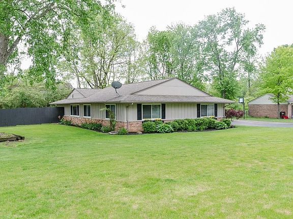 2nd image of 172 Shadybrook Dr