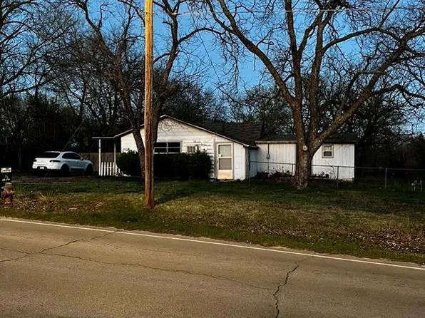 201 N 8th St, Noble, OK 73068