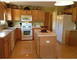 3rd image of 5566 Katz Farm Ct