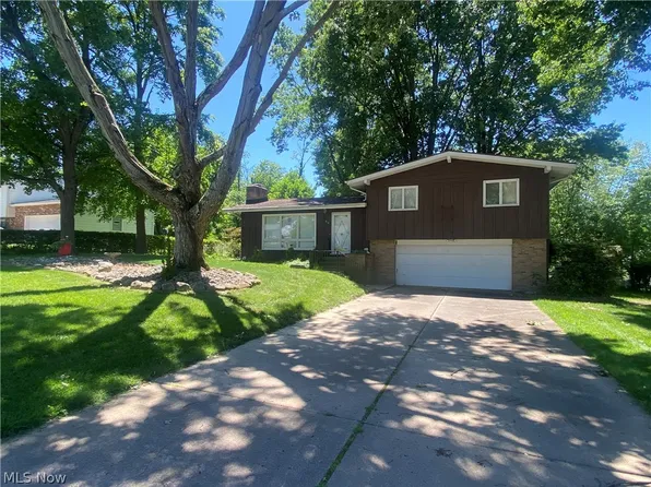 86 Linda St, Tallmadge, OH 44278