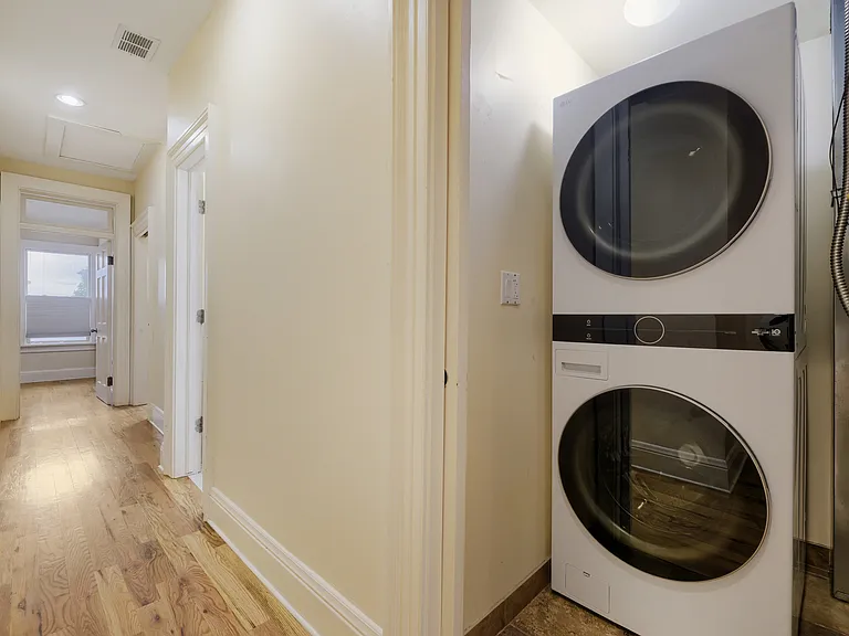 1454 N Pennsylvania St #B — Photo 11