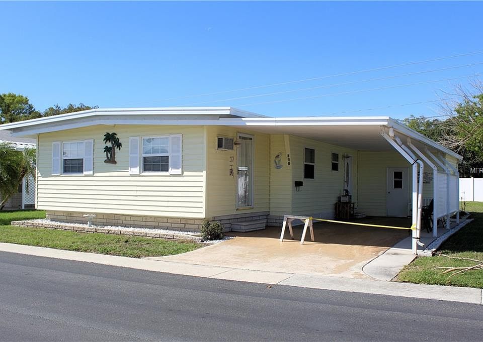 1st image of 106 Pindo Palm St W
