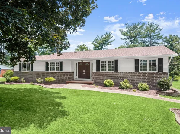 3405 Jay Dr, Ellicott City, MD 21042