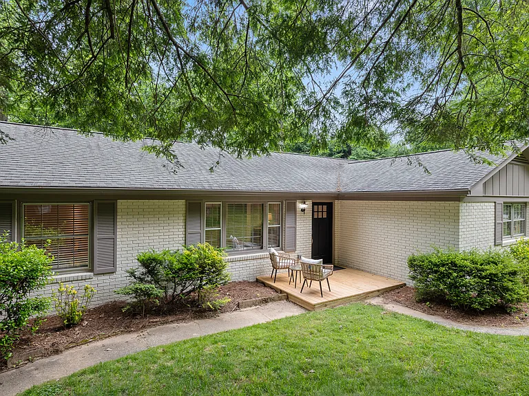 116 Overlook Rd — Photo 34