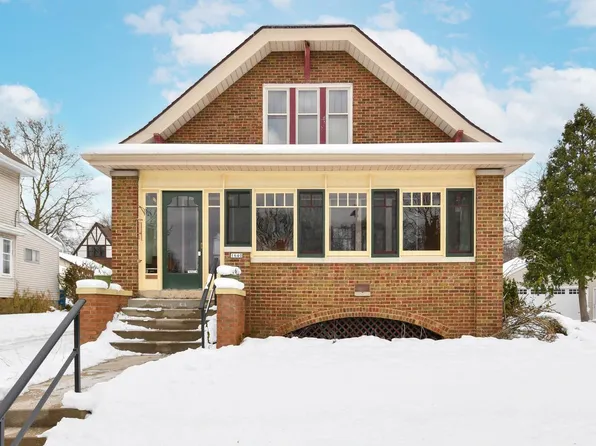 1640 North 69th STREET, Wauwatosa, WI 53213