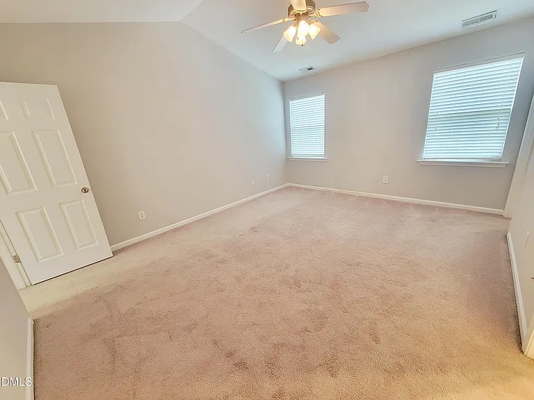8827 Thornton Town Pl — Photo 34