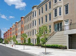 600 Jackson St APT 403, Hoboken, NJ 07030