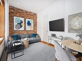 380 Bleecker St #2, New York, NY 10014
