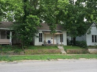 826 W Kirkwood Ave, Bloomington, IN