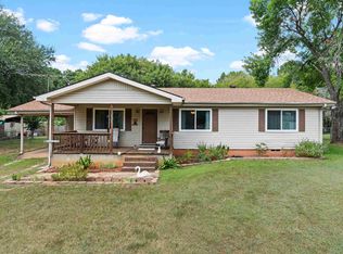 226 Circle Ridge Dr, Gilmer, TX 75645