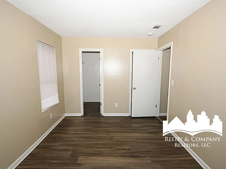 1616 Winston Dr — Photo 13