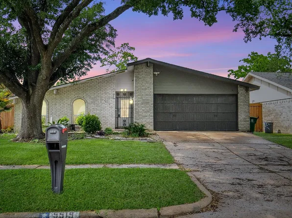 5519 Irish Hill Dr, Houston, TX 77053