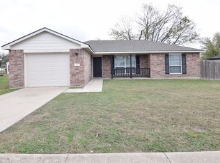 805 S 24th St, Temple, TX 76501