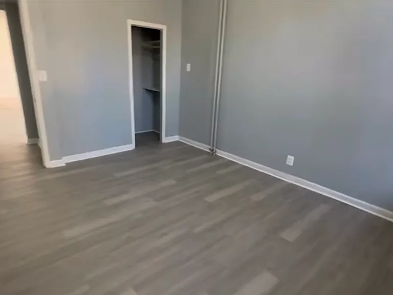 3001 Southern Ave #2 — Photo 8