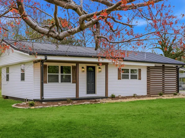 2317 Howell St SE, Cleveland, TN 37323