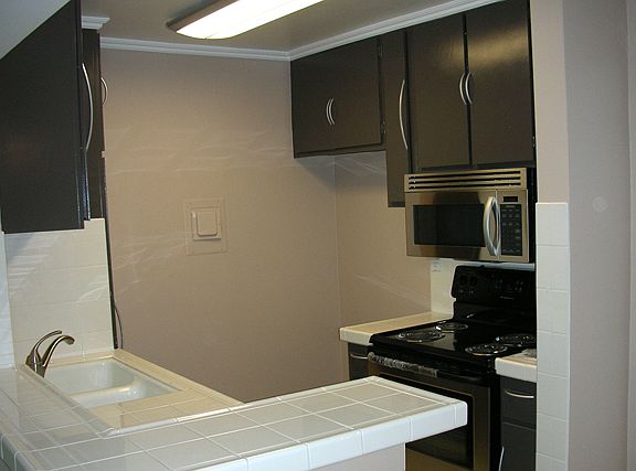 2nd image of 18307 Burbank Blvd Unit 222