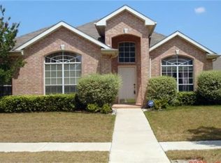 7820 Park Downs Dr, Fort Worth, TX 76137