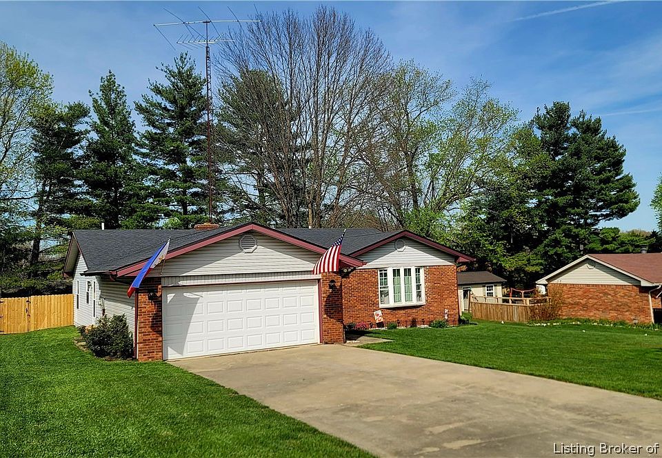 1st image of 303 Golf Ridge Lane