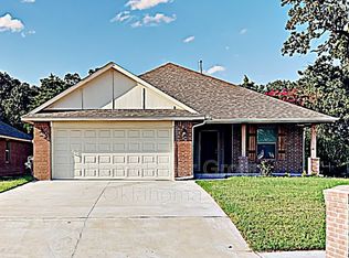 2517 Fallview Dr, Edmond, OK 73034