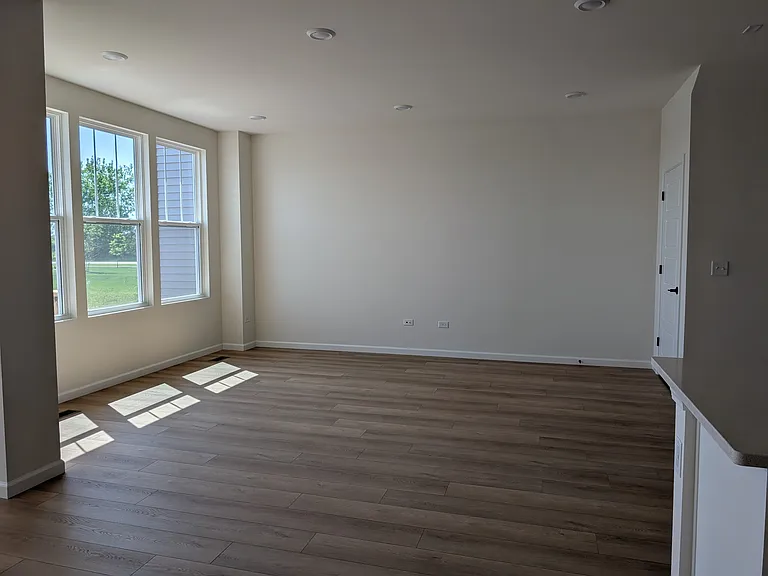 2331 Ryegrass Ln — Photo 14