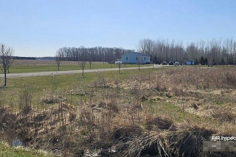 1st image of 6913 W Burt Rd