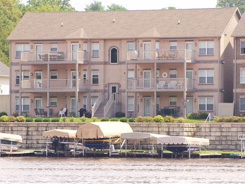 1st image of 12384 Bridge View Dr N Ste 4