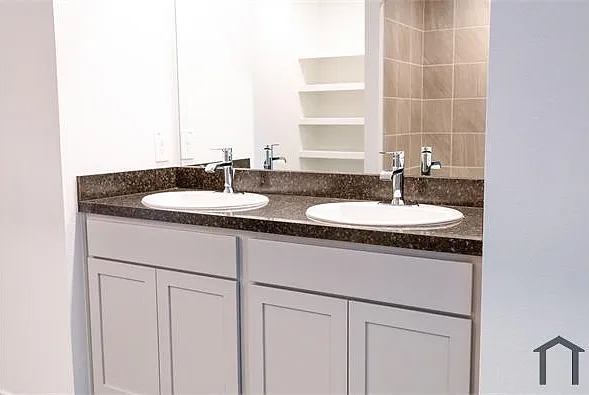 5226 Rothwell Heights Dr — Photo 5