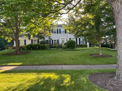 660 Valley Rd, Lake Forest, IL, 60045