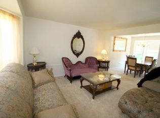 3374 Turnberry La, Ann Arbor, MI