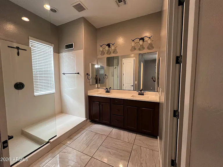 1705 W Dawn Dr — Photo 11