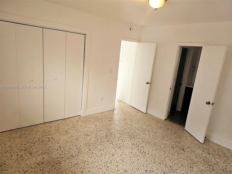 1736 SW 3rd St #3 — Photo 3