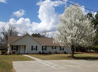 605 Windcrest Dr, Dublin, GA 31021