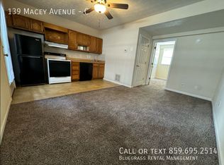 139 Macey Ave #C, Versailles, KY