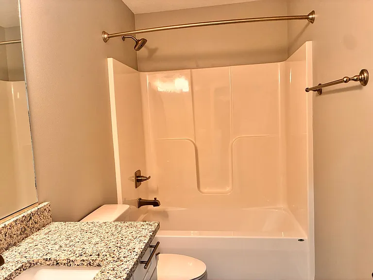 2308 SE Chayse Ln — Photo 15