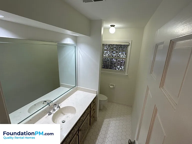 7939 Dovie Ln — Photo 24