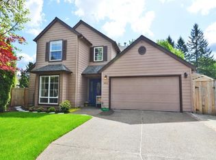 8842 SW Stono Dr, Tualatin, OR 97062
