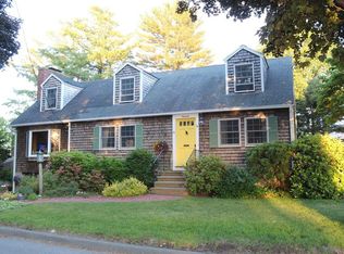 19 Naugus Ave, Marblehead, MA 01945