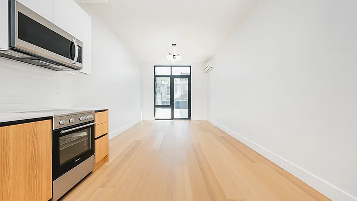 Rented by Nooklyn NYC LLC | media 1