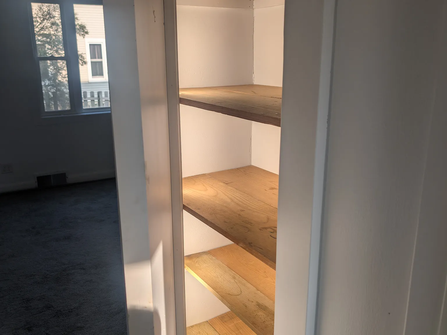 3 bed, 1000 sqft, $1,850 — Photo 4