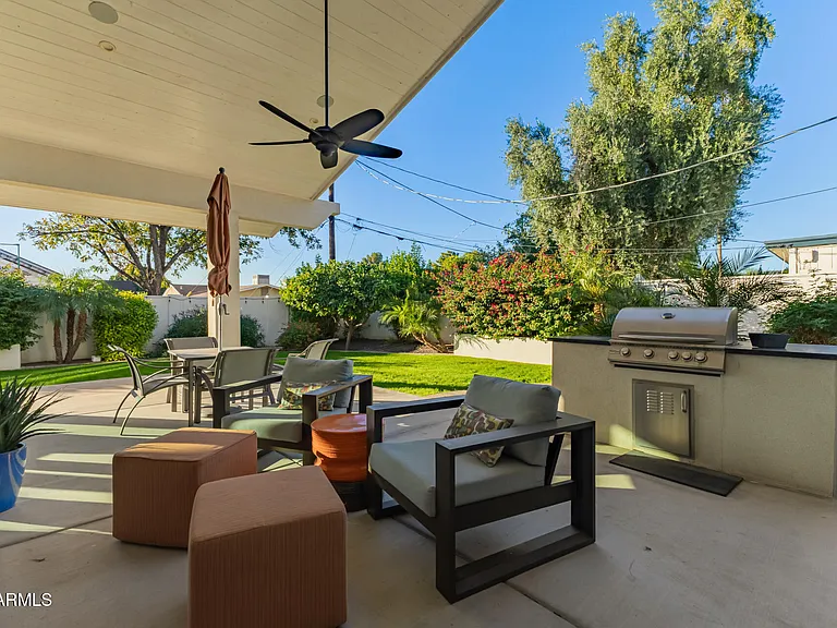 3810 E Campbell Ave — Photo 28