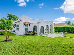 735 Hunter St, West Palm Beach, FL 33405