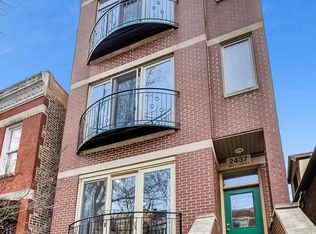 2437 W Cortez St #1, Chicago, IL 60622