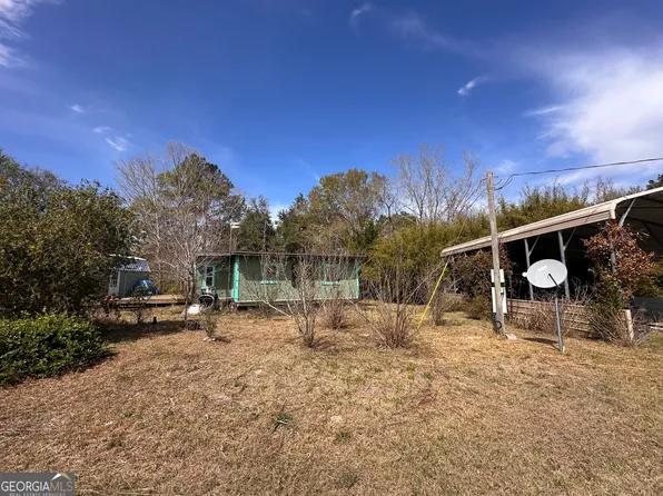843 Farm Rd, Saint George, GA 31562