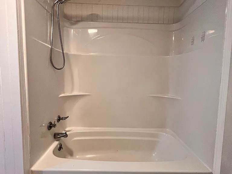 107 Summit St — Photo 29