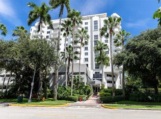 1621 Bay Rd APT 404, Miami Beach, FL 33139