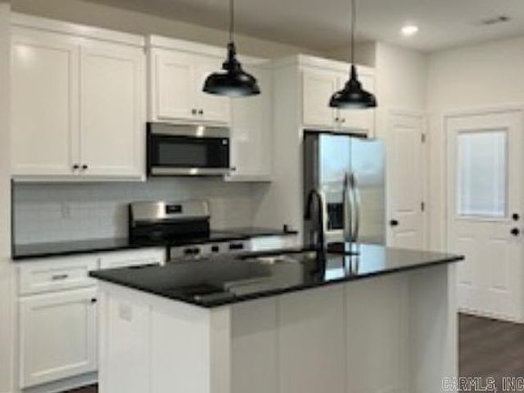 5th image of 113 E Florida St