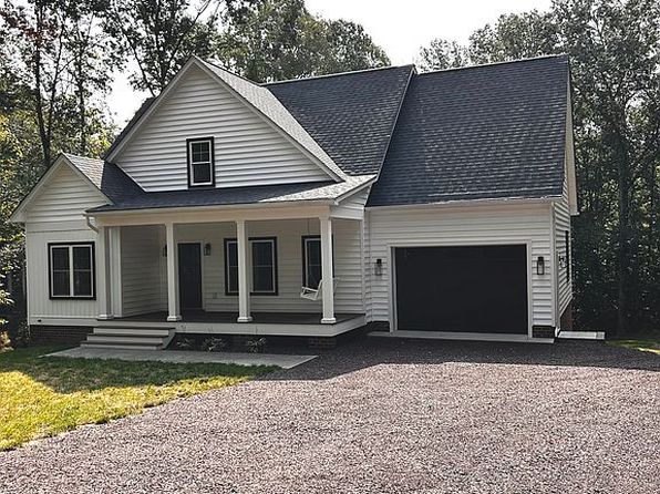 714 Meadow Dr