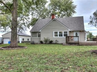 506 Hazel Ave, Lawson, MO 64062
