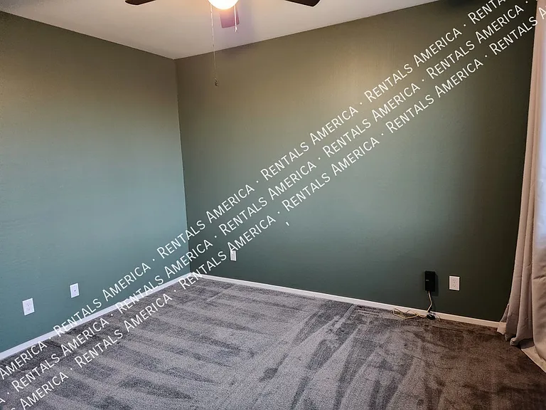 13695 N 145th Dr — Photo 29